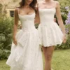 Biała mini sukienka Elara z angielską koronką Biała mini sukienka Elara z angielską koronką