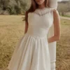Biała mini sukienka Scarlett z haftowaną bawełnianą koronką Biała mini sukienka Scarlett z haftowaną bawełnianą koronką