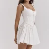 Biała plisowana mini sukienka Cupid Biała plisowana mini sukienka Cupid