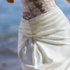 Biała sukienka maxi Eliette z koronką i satyną Biała sukienka maxi Eliette z koronką i satyną
