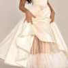 Biała tiulowa sukienka midi Mademoiselle Biała tiulowa sukienka midi Mademoiselle