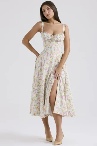 Błękitna bawełniana sukienka Letnia typu bustier z nadrukiem łąki Błękitna bawełniana sukienka Letnia typu bustier z nadrukiem łąki