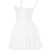 Brigitte Biała bawełniana mini sukienka z gorsetem w stylu broderie anglaise Brigitte Biała bawełniana mini sukienka z gorsetem w stylu broderie anglaise