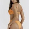 Dół bikini „Athens” w jasnopomarańczowym kolorze z marszczeniem i wysokim stanem