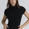 Czarna bluzka z dzianiny bouclé marki Caia Czarna bluzka z dzianiny bouclé marki Caia