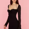 Czarna mini sukienka z szyfonu w stylu babydoll Czarna mini sukienka z szyfonu w stylu babydoll