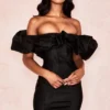 Czarna satynowa sukienka Selena z bufiastymi ramionami Czarna satynowa sukienka Selena z bufiastymi ramionami
