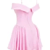 Elida Cotton Candy Twill – mini sukienka z odkrytymi ramionami Elida Cotton Candy Twill – mini sukienka z odkrytymi ramionami