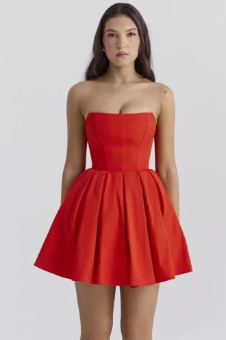 Emmanuela Italian Tomato – plisowana mini sukienka bez ramiączek Emmanuela Italian Tomato – plisowana mini sukienka bez ramiączek