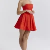 Emmanuela Italian Tomato – plisowana mini sukienka bez ramiączek Emmanuela Italian Tomato – plisowana mini sukienka bez ramiączek