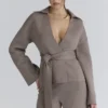 Fallon Taupe Wool Wrap Contour Kurtka