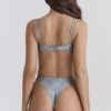 Fioletowe figi bikini Capri z wysokim wycięciem w dolnej części Fioletowe figi bikini Capri z wysokim wycięciem w dolnej części