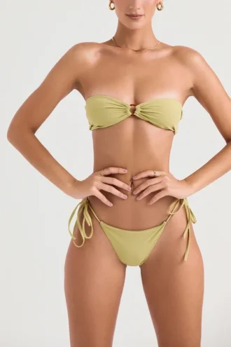 Fioletowy dół Bikini „Santorini” wiązany z boku Fioletowy dół Bikini „Santorini” wiązany z boku