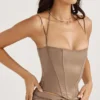 Gorset Chantelle z satyny w kolorze latte Gorset Chantelle z satyny w kolorze latte
