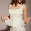 Jean Vintage Kremowa bawełniana bluzka z falbaną w stylu broderie anglaise Jean Vintage Kremowa bawełniana bluzka z falbaną w stylu broderie anglaise