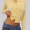 Kardigan Poppie Lemon z wełny i kaszmiru z kwiatowym haftem Kardigan Poppie Lemon z wełny i kaszmiru z kwiatowym haftem