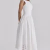 Lauren Biała bawełniana sukienka maxi z angielską haftowaną koronką i dekoltem w łódkę Lauren Biała bawełniana sukienka maxi z angielską haftowaną koronką i dekoltem w łódkę