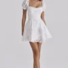 Lavina Biała sukienka mini z koronką na zamówienie + bawełna broderie anglaise Lavina Biała sukienka mini z koronką na zamówienie + bawełna broderie anglaise