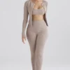 Legginsy z dzianiny prążkowanej Mitzi w kolorze taupe Legginsy z dzianiny prążkowanej Mitzi w kolorze taupe