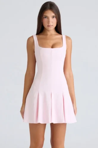 Mini sukienka Amelie Ballerina z elastycznej krepy w kolorze różowym Mini sukienka Amelie Ballerina z elastycznej krepy w kolorze różowym