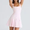 Mini sukienka Amelie Ballerina z elastycznej krepy w kolorze różowym Mini sukienka Amelie Ballerina z elastycznej krepy w kolorze różowym