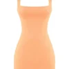 Mini sukienka gorsetowa Enya w kolorze morelowym Mini sukienka gorsetowa Enya w kolorze morelowym