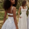 Mini Sukienka Letnia Isla Bluebell z falbanami i koronką broderie anglaise