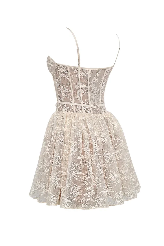 Mini sukienka Louisa Vintage w kolorze kremowym z koronką