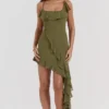 Mini sukienka Marcia Olive z falbanami Mini sukienka Marcia Olive z falbanami