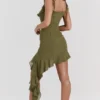 Mini sukienka Marcia Olive z falbanami Mini sukienka Marcia Olive z falbanami