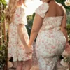 Mini sukienka z nadrukiem Princess Rose Mini sukienka z nadrukiem Princess Rose