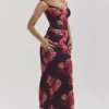 Romantyczna sukienka maxi w kwiaty Nalini Romantyczna sukienka maxi w kwiaty Nalini