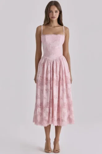 Różowa bawełniana Sukienka Letnia Chloe z koronką broderie anglaise