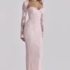 Różowa koronkowa sukienka maxi Lucienne Różowa koronkowa sukienka maxi Lucienne