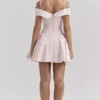 Różowa mini sukienka z odkrytymi ramionami Elida Ballerina