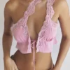 Różowy, zwiewny top z krótkim rękawem „Lorena” Różowy, zwiewny top z krótkim rękawem „Lorena”