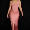 Satynowa spódnica midi z niskim stanem Colette Rose