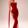 Spódnica maxi Cassidy w kolorze holly red z marszczonym obszyciem dołu Spódnica maxi Cassidy w kolorze holly red z marszczonym obszyciem dołu