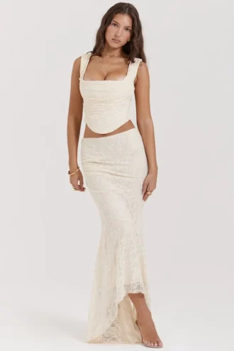 Spódnica maxi Therese Vintage w kolorze kremowym z koronką Spódnica maxi Therese Vintage w kolorze kremowym z koronką