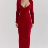 Sukienka Aria Scarlet z szenilu z dekoltem w kształcie serca Sukienka Aria Scarlet z szenilu z dekoltem w kształcie serca