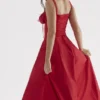 Sukienka bustier Carmen w kolorze czerwonej róży Sukienka bustier Carmen w kolorze czerwonej róży