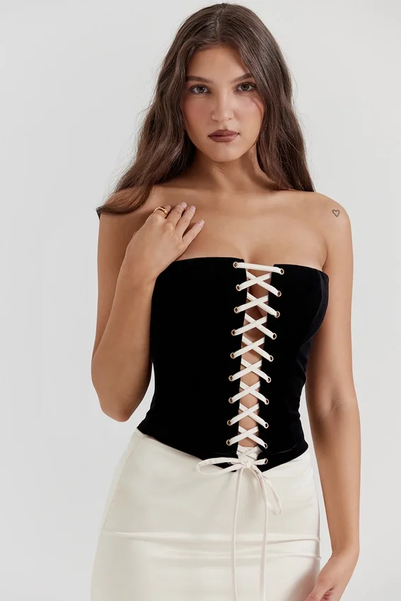 Sukienka gorsetowa bez ramiączek Jaina w kolorze czarnym i kremowym w stylu vintage