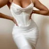 Sukienka gorsetowa Myrna w kolorze kości słoniowej Sukienka gorsetowa Myrna w kolorze kości słoniowej