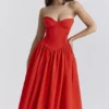 Sukienka Letnia bez ramiączek Elizabeth w kolorze Italian Tomato Sukienka Letnia bez ramiączek Elizabeth w kolorze Italian Tomato