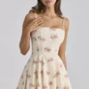 Sukienka letnia mini z bawełny w rozkloszowanym kroju Dolly Ivory Vintage Rose Print