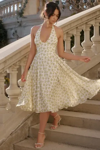 Sukienka Letnia na ramiączkach „Solada” w kolorze kości słoniowej z nadrukiem kwiatowym w stylu vintage
