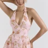Sukienka letnia z dekoltem halter z żorżety w angielski wzór vintage w róże Sukienka letnia z dekoltem halter z żorżety w angielski wzór vintage w róże