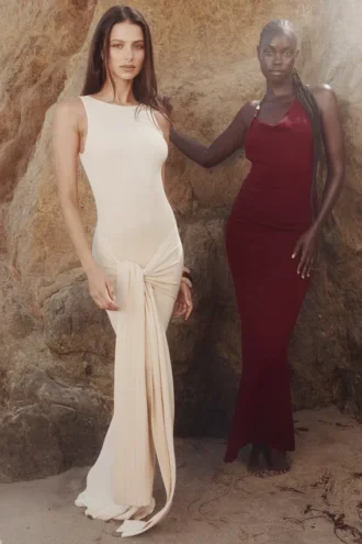 Sukienka maxi Akaia Champagne Waterfall Sukienka maxi Akaia Champagne Waterfall