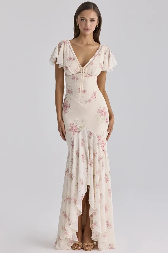 Sukienka maxi Amina w kolorze kości słoniowej z nadrukiem Vintage Rose z żorżety Sukienka maxi Amina w kolorze kości słoniowej z nadrukiem Vintage Rose z żorżety
