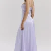 Sukienka maxi Anabella Orchid z wiązaniem Sukienka maxi Anabella Orchid z wiązaniem